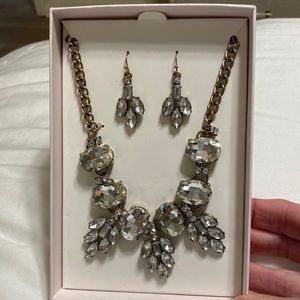 Rhinestone necklace set